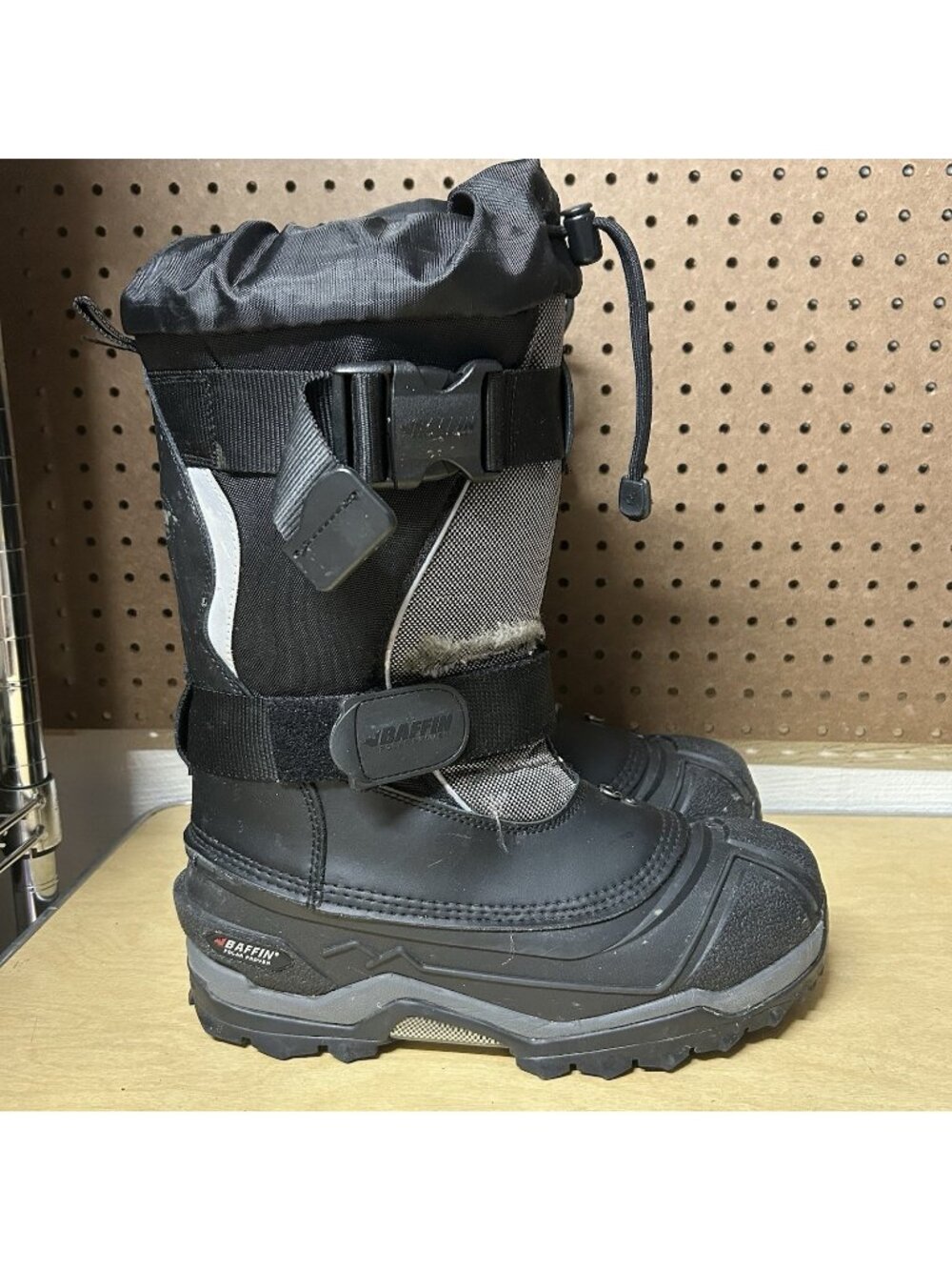 Baffin Selkirk Snow Boots Black Size 10 Mens Winter Heavy Duty